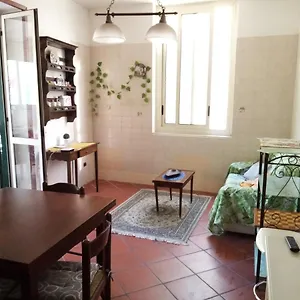 The Sunny Place , Napoli Italia